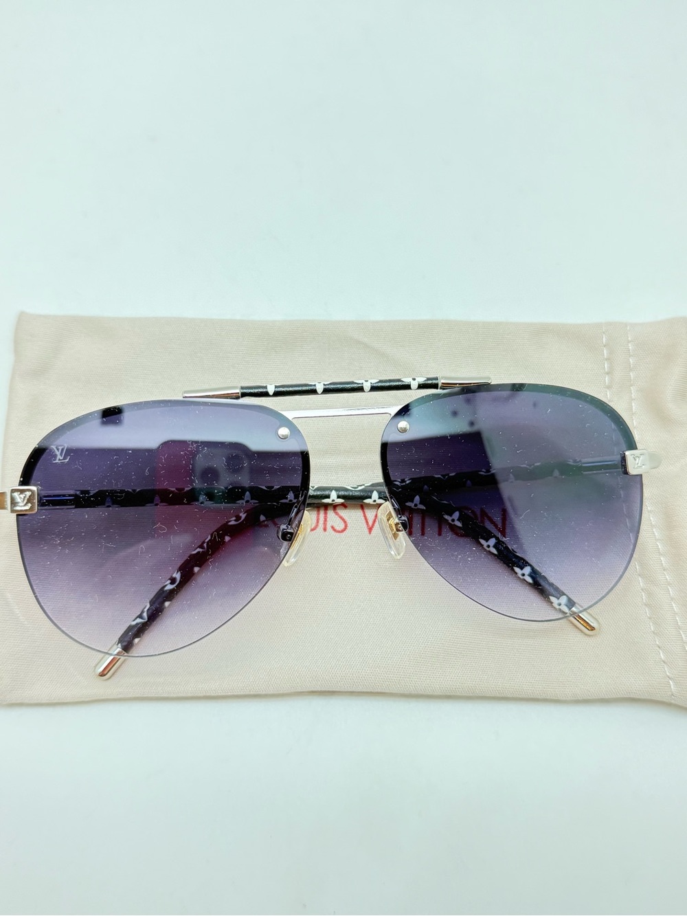 Louis Vuitton Millionaire Tinted Lens Aviator, New In Box, Black Logo Sides